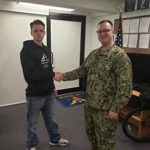 Meet your Posher, Vincent